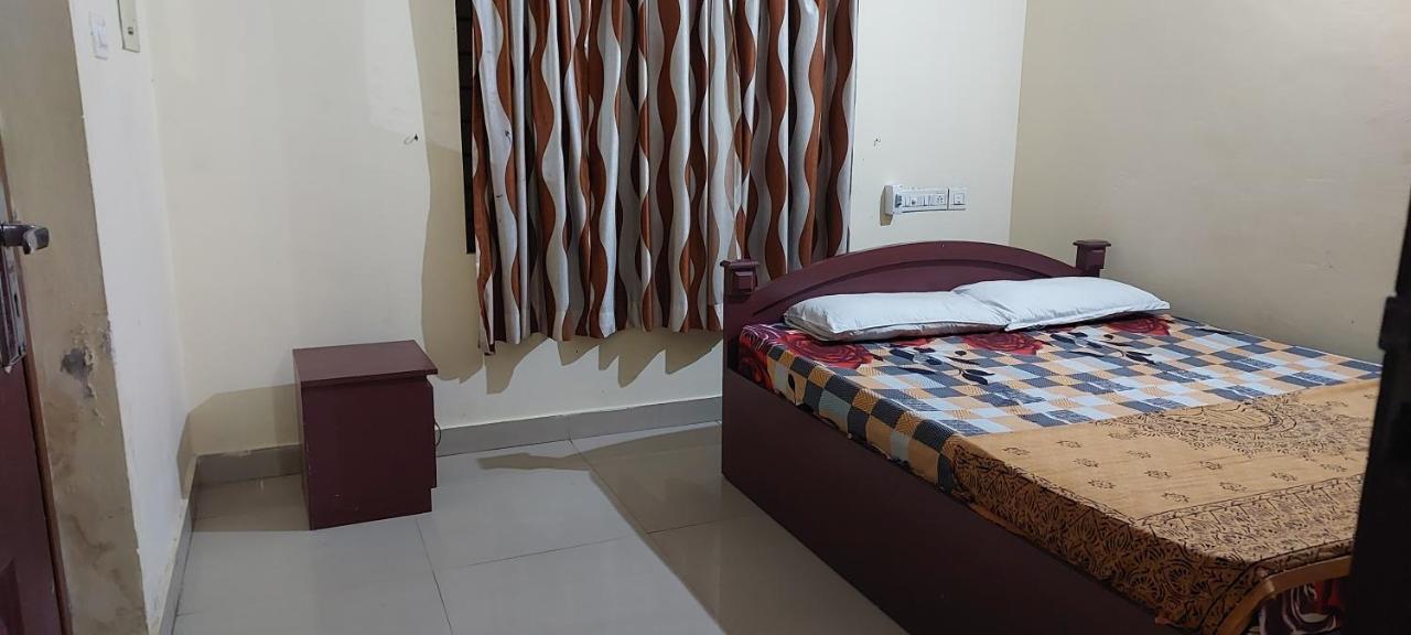 Guruvayur Adithya מראה חיצוני תמונה